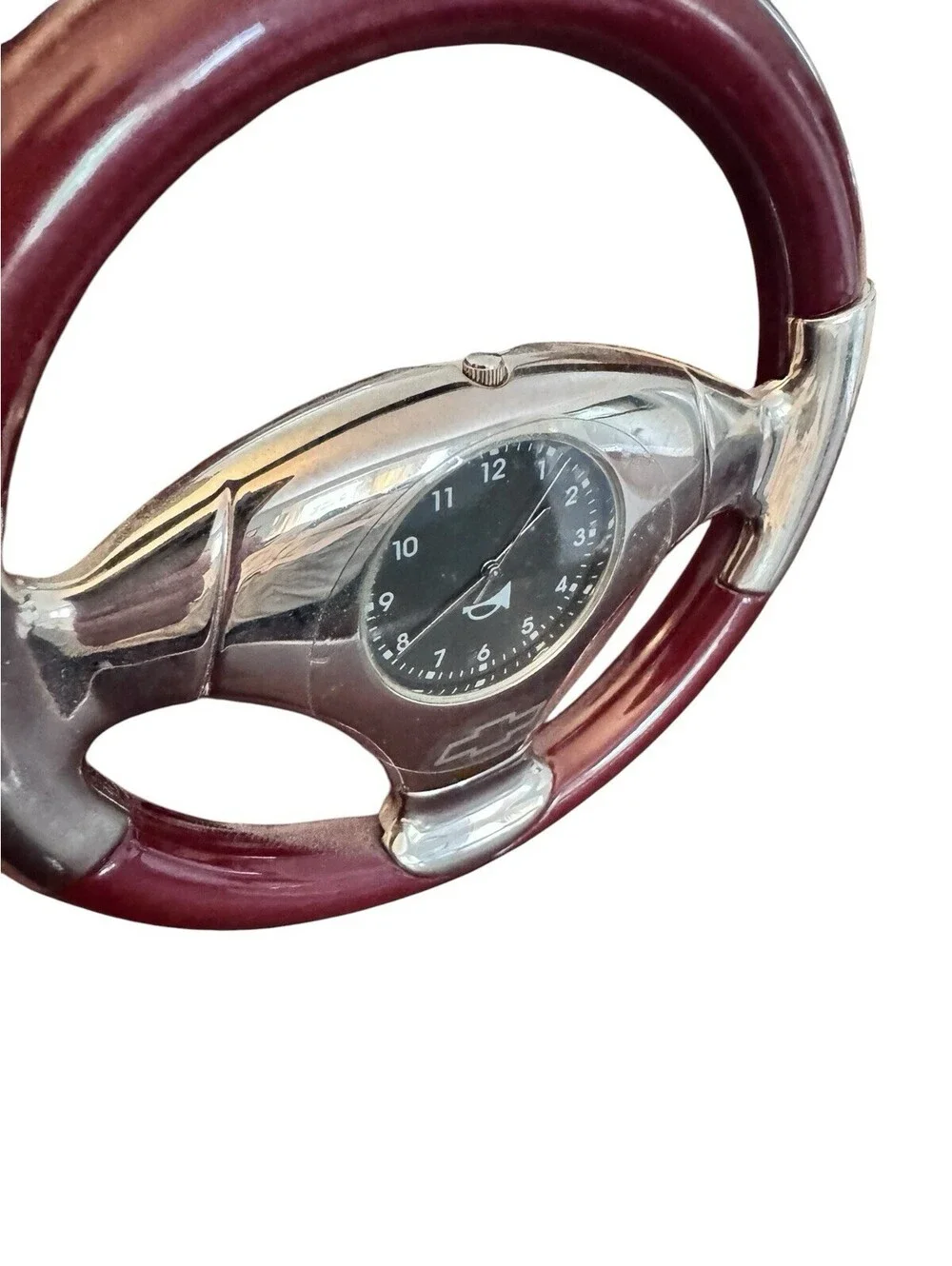 Vintage Chevrolet Mahogany Wood and Chrome Steering Wheel Desk Clock